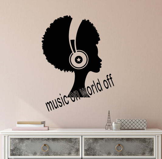 Wandtattoo Musik an, Welt aus, Vinyl, Zitat „African Girl Headphones“ 4315ig