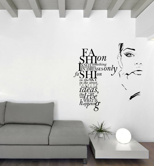 Autocollant mural en vinyle, citation de mode avec fille, autocollant moderne, Art (n1149)